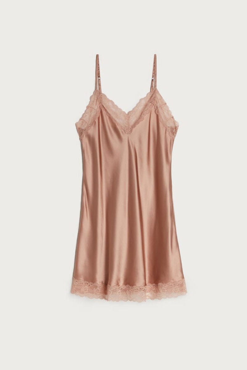 Intimissimi Silk Slip with Blonder Insert Detail Natural | DKEAH12935